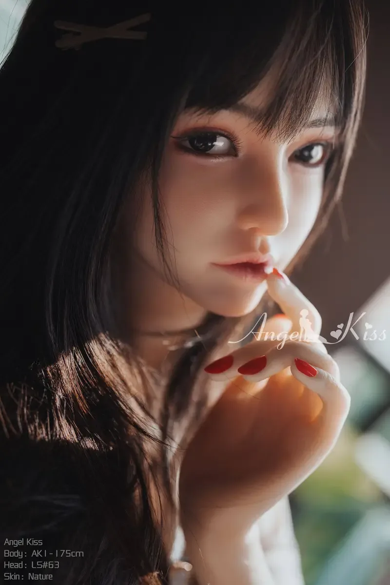 Moana 175cm(5ft9) G-cup Silicone Realistic Sex Doll view 3